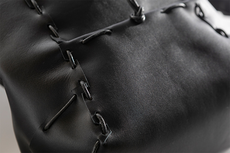 椎名 賢さんの作品 One Leather, One Cordの画像
