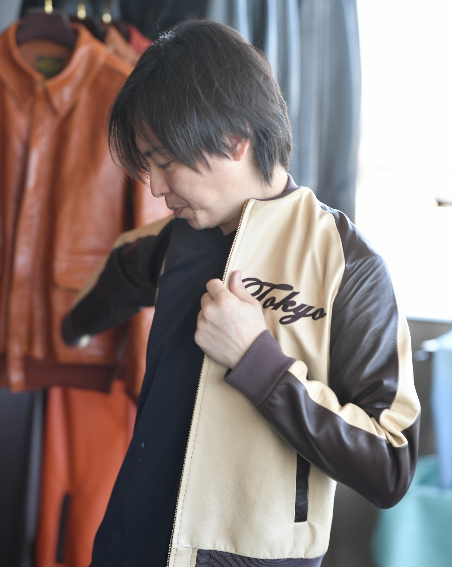 加藤 友樹さんの作品 ラムレザー スタジアムジャケット の画像