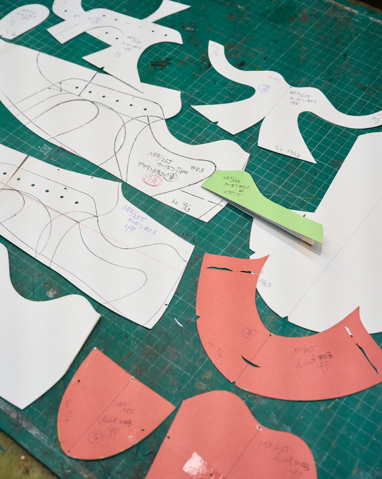 三上 良弘さんの作品 制作の様子